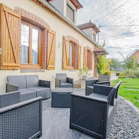 בית נופש De La Bouvotte *